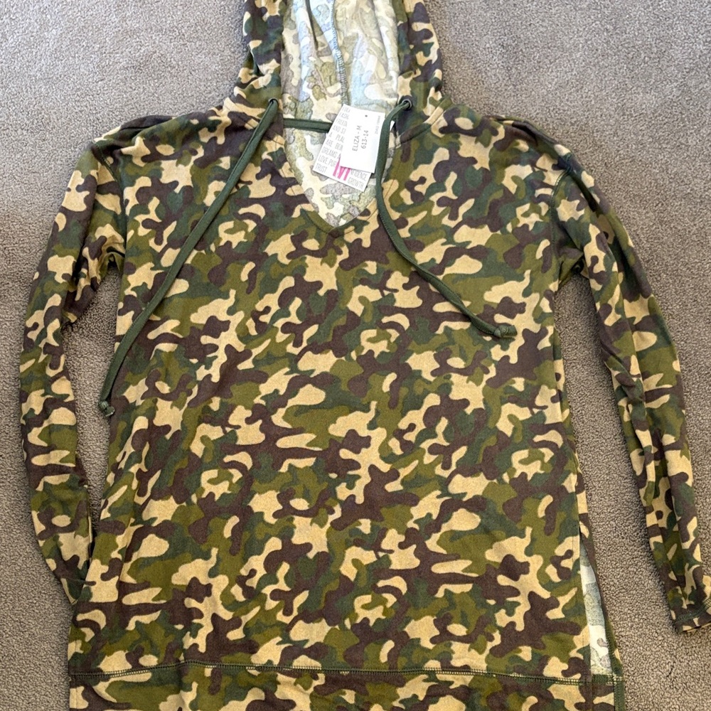 Camo Eliza